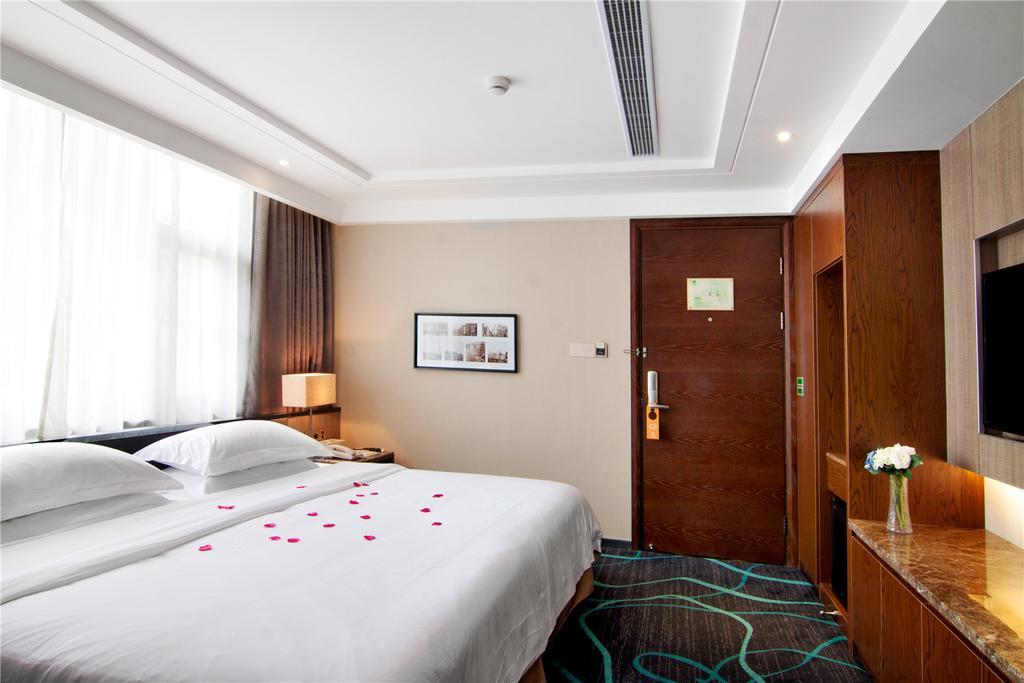 Vienna Hotel Guilin Xiangshan Park Екстер'єр фото